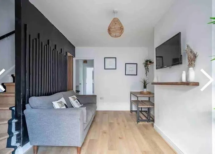Renovated Home In Belfast