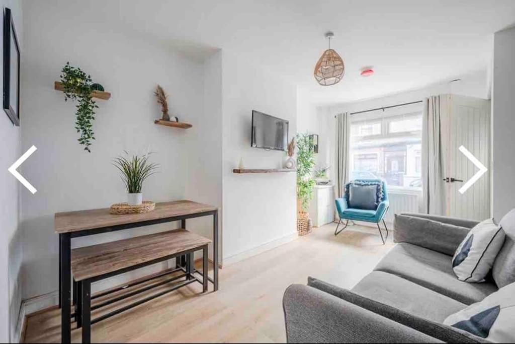 Ferienhaus Renovated In Belfast